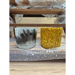 Handmade Luxury Resin <b>Vase</b> for Decorative Purposes - Product Image 1
