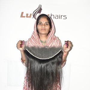 Extensiones de Cabello Humano Indio Negro 100% Natural, Liso, de 10-32 Pulgadas, Remy, Sin Procesar, Crudo, con Clip y para Tejer, Venta al por Mayor - Product Image 4