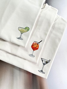 Débardeur en coton blanc Old Navy avec broderie artisanale perlée motif sushi - Product Image 3