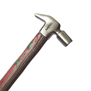 Martillo de Herrador Premium de Lujo Reutilizable y Ecológico con Mango de Madera, Herramienta Portátil de Acero Inoxidable para Recortar Pezuñas de Caballos - Product Image 1