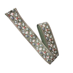 Encaje de algodón bordado de primera calidad con elegante diseño floral para la confección de prendas y manualidades de moda, disponible para la venta. - Product Image 4