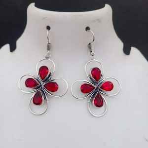 Pendientes de granate rojo, Plata de Ley 925, joyería hecha a mano, regalo para mujer, cumpleaños, aniversario, cristal único - Product Image 2