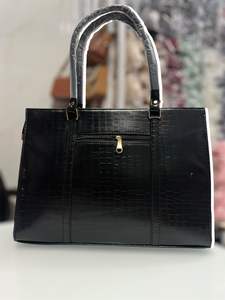 Sac fourre-tout en cuir PU avec logo personnalisé de haute qualité sac à main d'automne à fermeture éclair avec broderie de luxe de créateur pour femmes personnalisable - Product Image 5