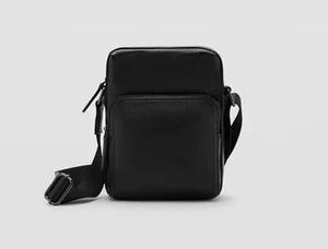 Riñonera de Cuero Genuino Negro Puro de Alta Calidad y Duradera con Cinturón Ajustable, Bolso Bandolera - Product Image 1