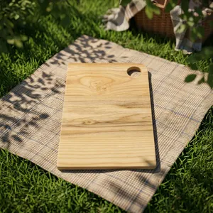 Planche à découper en bois, style rond, pour usage en cuisine, qualité alimentaire - Product Image 1