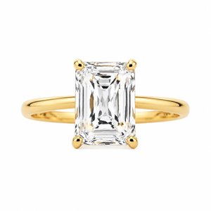 Anillo de Moissanita con Corte Esmeralda, Chapado en Oro Amarillo, Engaste de Puntas, Anillo de Compromiso Solitario para Mujer - Product Image 1