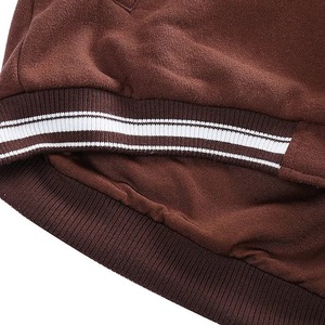 Blouson universitaire commercial personnalisé – Vêtement d'extérieur tendance pour marques de détail, équipes sportives, écoles et vêtements promotionnels – Prêt pour l'ODM - Product Image 4