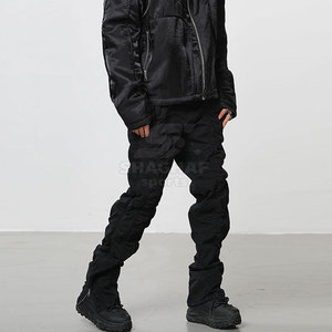 Jean Pantalon en denim délavé moderne pour homme, coupe confortable, idéal pour la mode - Product Image 3