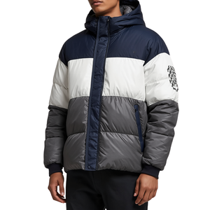 Veste matelassée hybride moderne pour homme avec construction en nylon isolant de qualité supérieure et style contemporain pour l'extérieur - Product Image 3