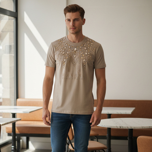 Camiseta Premium 100% Algodón con Pedrería, Personalizada con Nombre de Marca, Adornada con Cristales Brillantes, Manga Corta, Moda de Verano - Product Image 6