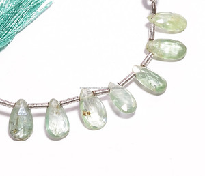 Cuentas de Cianita Verde Natural Premium al por Mayor, Forma de Pera, Facetadas, Hilo de Piedras Preciosas de 8 Pulgadas (8x5, 5x9 mm) para Fabricación de Joyería Artesanal - Product Image 2