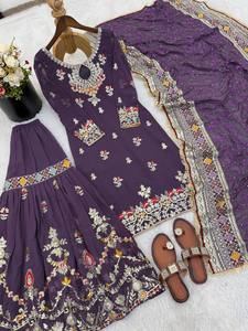 Ensemble Salwar Kameez brodé violet, tenue traditionnelle indienne et pakistanaise avec dupatta pour mariage et fête - Product Image 4