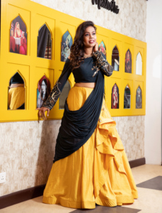 Elegant Women's 2 Piece Set Yellow/bLUE Lehenga Choli With Embroidered <b>Top</b> Full Sleeve Slash Neck Spring Summer - Product Image 4