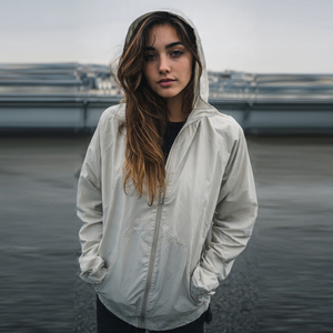 Chaqueta Cortavientos Impermeable para Mujer con Capucha y Cremallera, Manga Larga, para Calle, Aire Libre y Camping - Product Image 3