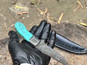 Couteau de combat/découpe artisanal en acier Damas avec personnalisation OEM/ODM, fabrication haut de gamme - Product Image 3