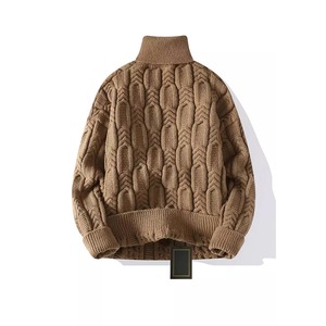 Suéter de cuello alto de punto marrón para hombre, jersey grueso de punto trenzado, cálido para invierno, manga regular, color sólido - Product Image 2