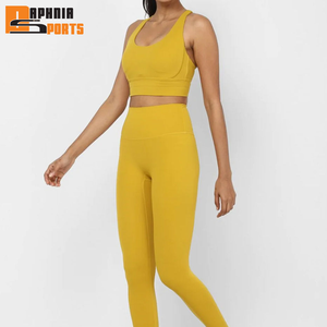 Ensemble de yoga pour femmes, leggings élégants et soutien-gorge de sport pour le fitness et la course à pied, leggings et soutien-gorge doux et confortables - Product Image 4