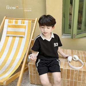 Conjunto Casual de Verano de Alta Calidad para Niños Pequeños, Camiseta Polo de Manga Corta con Estampado de Números y Pantalones Cortos Deportivos Estilo Fútbol - Product Image 3