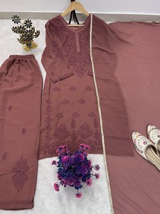 Conjunto de Moda: Top de Rayón con Bordado de Hilo de Algodón y Pantalón Kurta, Combinación de Colores Elegante, Ropa Casual para Uso Diario - Product Image 4