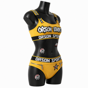 Ensemble bikini deux pièces pour femme Orson Sports, haut bandeau côtelé avec fermetures éclair, bas de bikini hipster, imprimé graphique jaune et noir - Product Image 3