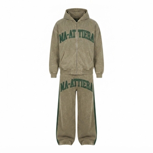 Conjunto Deportivo para Hombre con Capucha, Color Verde Oliva, Estampado de Letras, Cierre Completo, Corte Holgado Informal, 100% Algodón, Sudadera y Pantalones - Product Image 3
