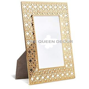 Vintage inspired Aluminum Metal Unique Shape Silver Plated Photo <b>Frame</b> of Sophistication to Any Living Space - Product Image 2