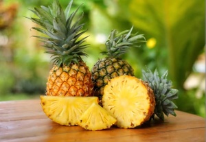 Piña Fresca de Primera Calidad, Cosechada en Granja, Fruta Tropical Dulce, Suministro al por Mayor para Mercados Minoristas, Consumo Diario, Ocean Link - Product Image 3