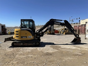 Excavadora de orugas JD 60G usada de alta calidad, sistema hidráulico auxiliar con cabina cerrada, bomba de motor, 24 horas de servicio al cliente para su uso - Product Image 3
