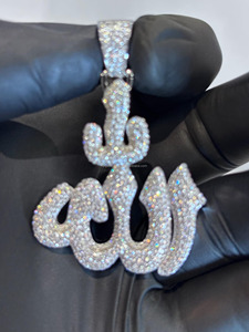 Colgante Islámico Personalizado Chapado en Rodio con Diamantes VVS, Diseño 3D V Vendetta, Estilo Hip Hop, Pasa el Test de Diamantes, Plata para Hombre, Certificado IGI - Product Image 5