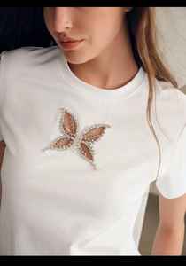 Tendance du marché : Débardeur, Crop Top, T-shirt en coton avec patch brodé à la main en perles de verre, motifs vie marine, étoiles de mer et fruits - Product Image 2
