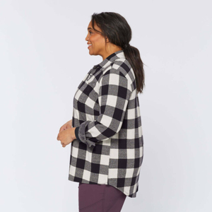 Camisa de Franela para Mujer, Tallas Grandes, Fabricación Personalizada OEM, Casual, con Botones y Logotipo Frontal, 100% Algodón, Transpirable y Elegante para Uso Diario - Product Image 2