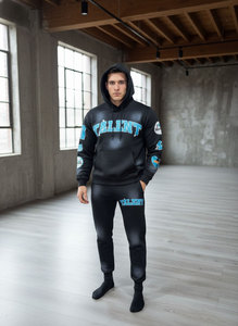 Ensemble de survêtement unisexe personnalisé en molleton épais French Terry, comprenant un sweat à capuche et un pantalon de jogging évasé, avec broderie chenille - Product Image 4