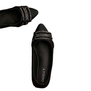 Chaussures plates pour femmes en cuir véritable légères et faciles à enfiler, avec détails élégants, ajustement confortable, couleur et logo personnalisables, antidérapantes - Product Image 1