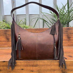 Personalizado al por mayor OEM 2025 mano tooled cuero de vaca señoras flecos bolso de hombro de cuero genuino de lujo del diseñador de las mujeres - Product Image 5