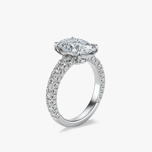 แหวนหมั้นเพชรทรงรี 2 กะรัต ประดับเพชรด้านข้าง ทองคำขาว 14K ขายส่งเครื่องประดับสั่งทำ - Product Image 2