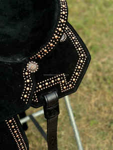 Dernière selle de course de barils en cuir occidental pour chevaux |   Selle de cheval de haute qualité et durable |   Équipement équestre professionnel au meilleur prix - Product Image 2