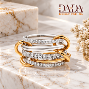 Bague de luxe en or bicolore avec diamants ronds brillants entrelacés, bijou raffiné et élégant - Product Image 1