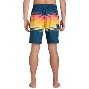 Shorts de sublimación para hombre, estilo playa estadounidense y europeo, shorts elegantes para hombre, logotipo privado personalizado, precio económico, fabricación directa en Pakistán. - Product Image 2
