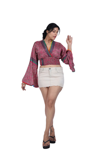 Women's Polyester Printed Floral V neck Crop <b>Top</b> Manufacturer - Product Image 3