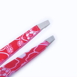 Pinzas para Cejas de Acero Inoxidable con Etiqueta Privada Personalizada a Precio de Mayoreo, Punta Profesional, Ecológicas, Ligeras y de Alta Calidad - Product Image 3