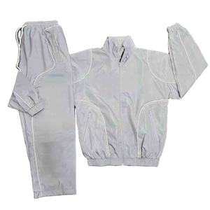 Conjunto de Dos Piezas de Chaqueta y Pantalones Deportivos de Nailon con Cremallera Personalizada, Traje Deportivo Ligero Cortavientos, Fabricante de Ropa Deportiva - Product Image 1