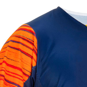 Maillot de course en tissu premium, vêtements de plein air, tendance, de bonne qualité, logo et impression personnalisés, maillot de course pour hommes - Product Image 3
