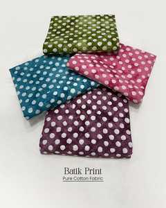 Tela de Algodón Puro Suave y Cómoda con un Diseño Único Estampado. Compre Directamente del Proveedor en India a un Precio Económico. - Product Image 1