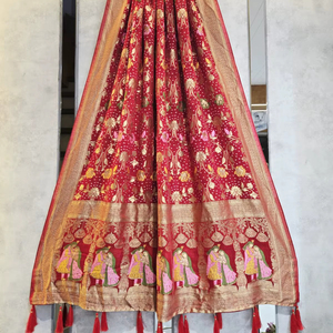 ผ้าคลุมไหล่คุณภาพสูง ผลิตจากใยวิสโคสแท้ เนื้อผ้าจอร์เจตต์ น้ำหนักเบา พลิ้วไหว สไตล์ชาติพันธุ์ เหมาะสำหรับงานปาร์ตี้ งานแต่งงาน ขายส่ง รับผลิตตามแบบ (OEM) และส่งออก - Product Image 1