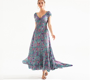 Vestido largo de verano para mujer, con hombros descubiertos, estampado floral, estilo bohemio, espalda fruncida, fluido, para playa, varios colores - Product Image 1