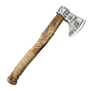 Hacha Grabada Estilo Nórdico – Hacha Vikinga Hecha a Mano con Mango Tallado y Funda de Cuero - Product Image 1