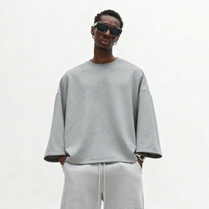 เสื้อผ้าผู้ชายแบบสบายๆ คุณภาพสูง ระบายอากาศได้ดี เป็นมิตรกับสิ่งแวดล้อม ผลิตจากโพลีเอสเตอร์/ผ้าฝ้าย คอเสื้อแบบโอเวอร์ไซส์ ไหล่ตก ผ้าถักเนื้อนุ่ม ใส่สบายในฤดูร้อน - Product Image 1