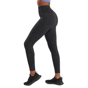 Leggings de yoga noirs imprimés à taille élastique, grande élasticité, compression, grande taille, respirants, séchage rapide, légers, vente en gros - Product Image 4