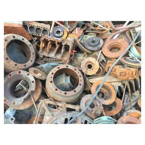 Chatarra de hierro fundido para reciclaje en la producción de acero y proceso de fundición industrial. - Product Image 1