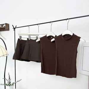 Ensemble assorti décontracté pour femme : débardeur court en maille côtelée à col roulé et jupe trapèze taille haute - Product Image 5